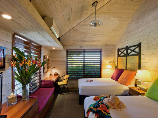Barefoot Cay Two Bedroom Oceanfront Villa Bedroom